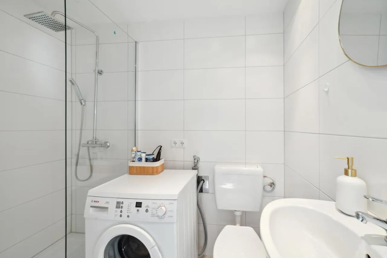 Fireball Thermennahes Studio Mit Arbeits- Und Parkplatz, Kueche Bad Staffelstein Apartment